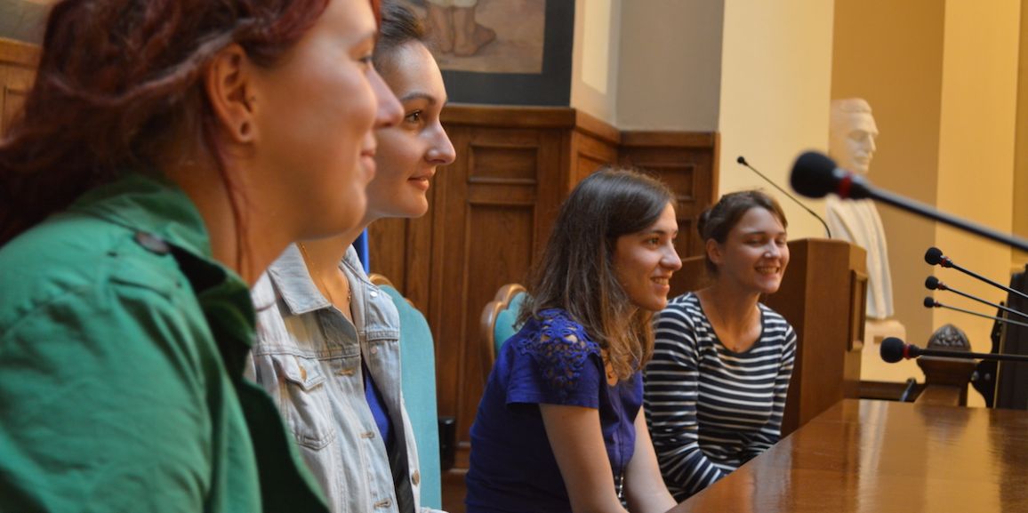 6 voluntari europeni incep o aventura educationala de 9 luni in Bucuresti